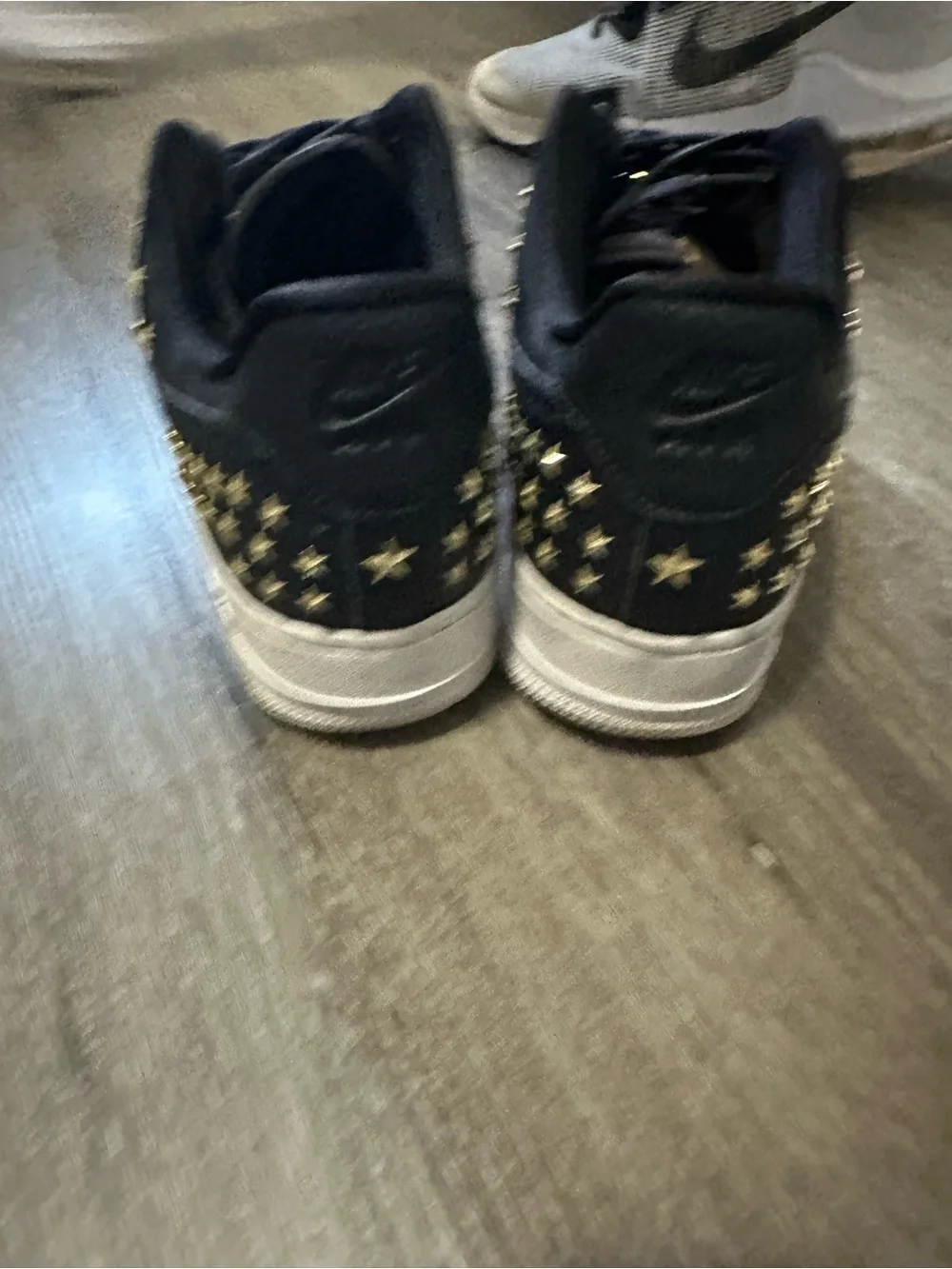 Nike Air Force 1 07 XX GOLD Studded Black White AR0639 001 Women 11.5 Shoes